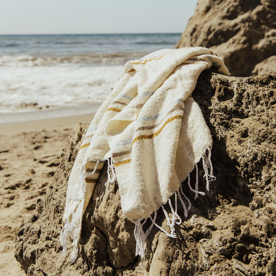 Sunday Throw Blanket