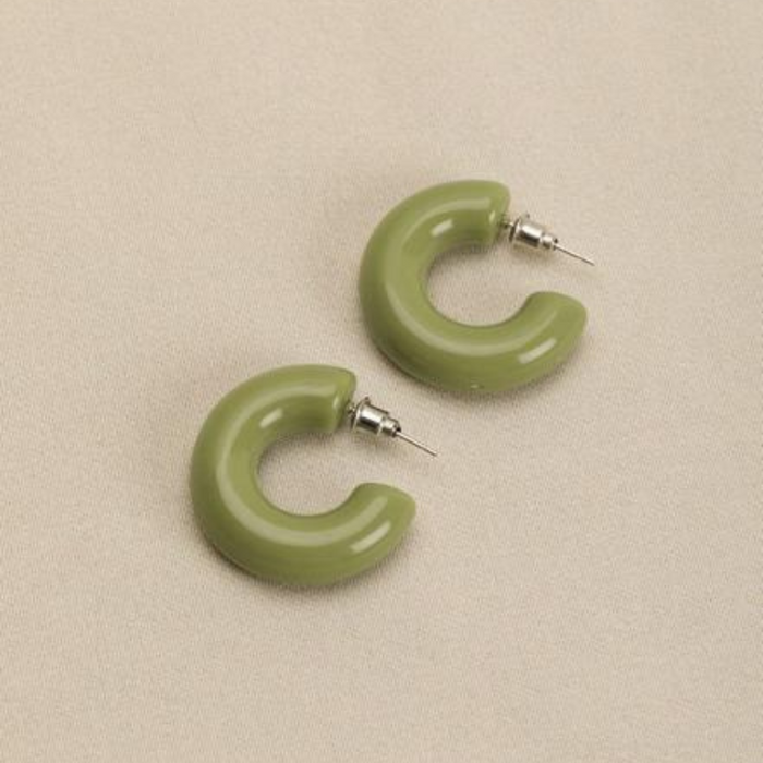 Acetate hypoallergenic hoop earrings in avocado