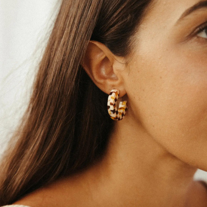Checkered Hoops